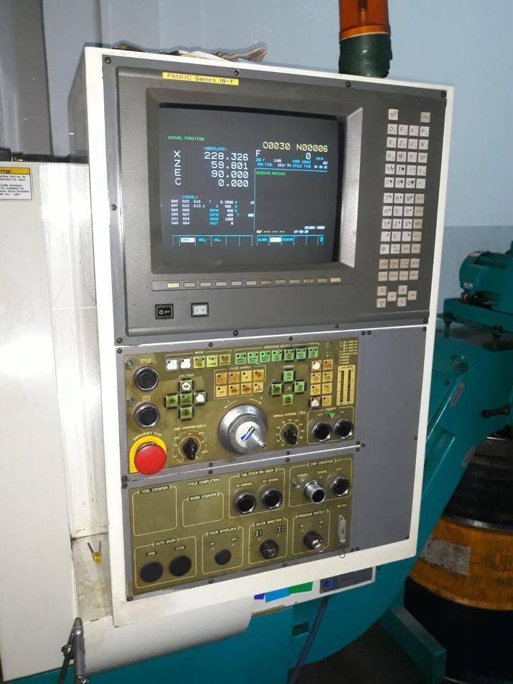 CNC Torna Doosan 2001 model 10 inç C eksen